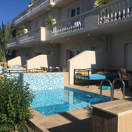 Three Graces Holiday Houses Complex لاغاناس المظهر الخارجي الصورة
