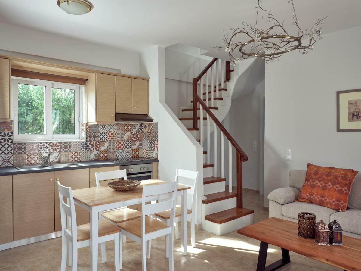 Three Graces Holiday Houses Complex لاغاناس المظهر الخارجي الصورة